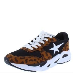 Shak Leopard Side Star Lace Up Sneaker Flat